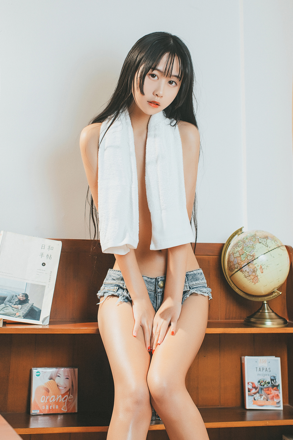 图片[1]-【在线看】萌芽儿o0 NO.011 少女午后 [40P569M] - WEIME-写真网-WEIME-写真网