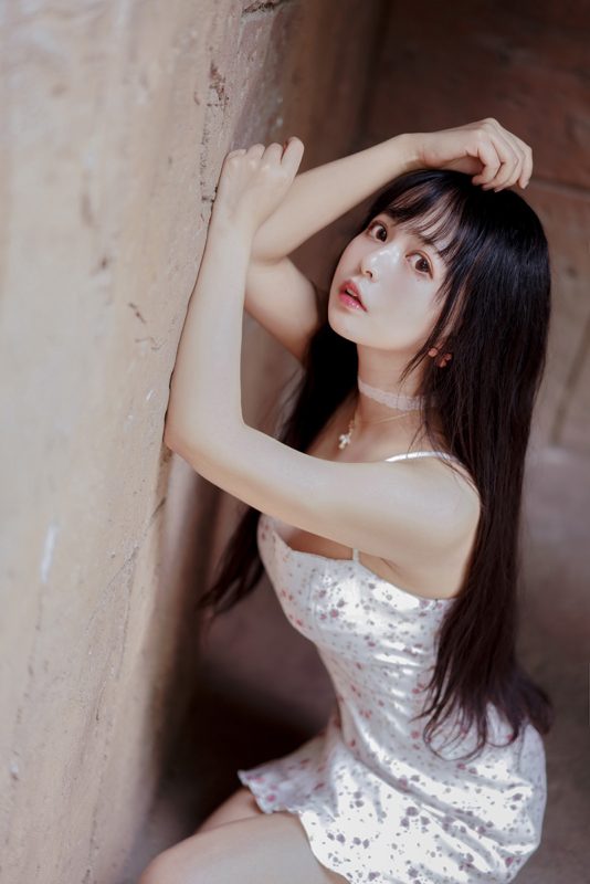 【在线看】喵糖映画 VOL.318 [26P]-维密网-全网首发微密圈美女写真