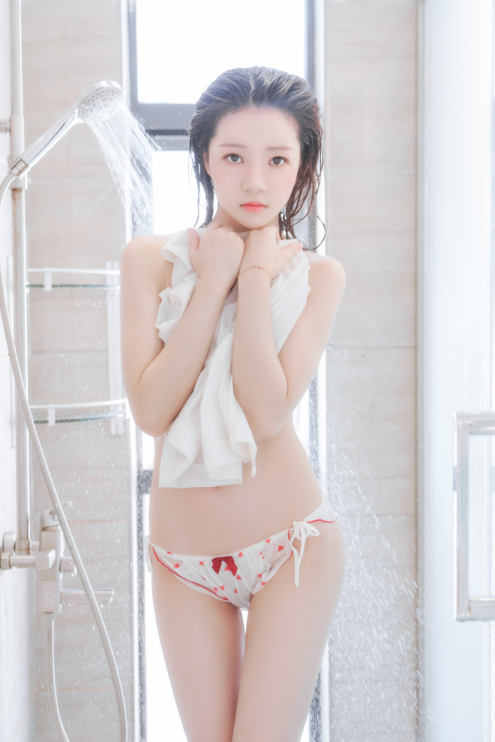 图片[1]-【在线看】桜桃喵 VOL.064 [54P] 洒花 - WEIME-写真网-WEIME-写真网