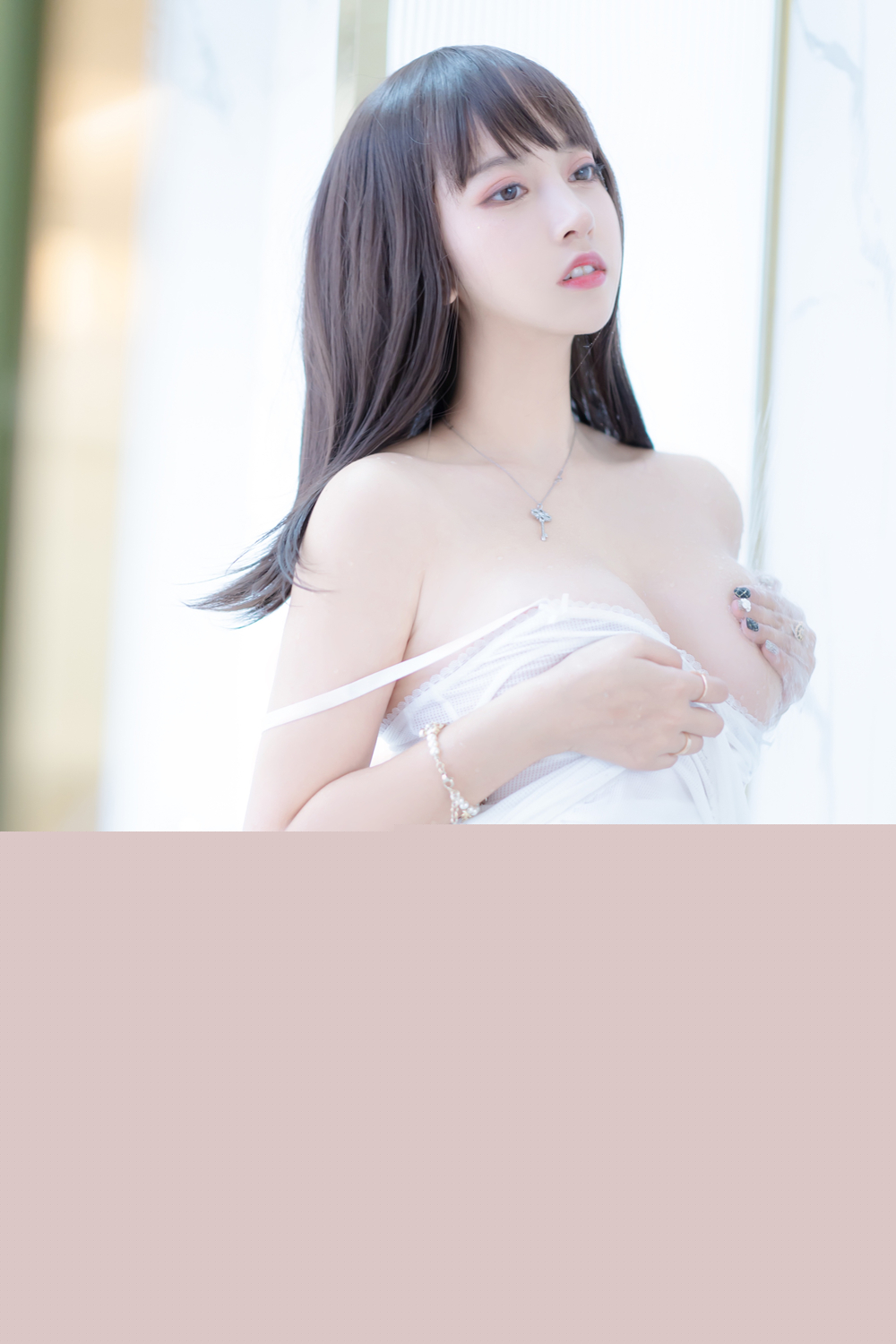 图片[1]-【在线看】过期米线线喵 大姐姐 [87P] - WEIME-写真网-WEIME-写真网