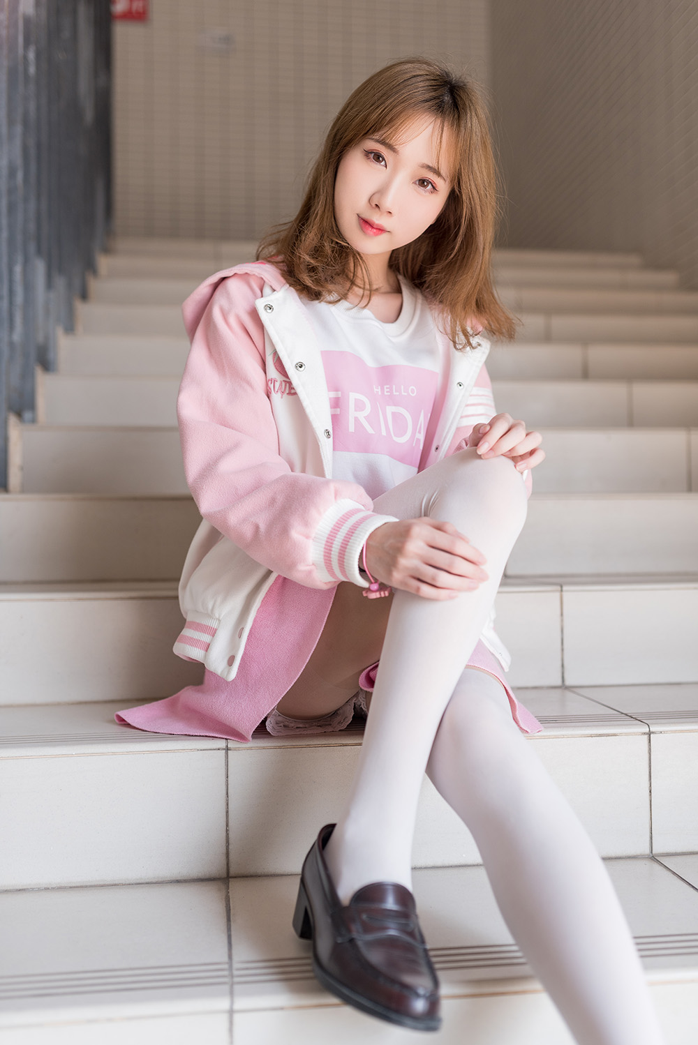 图片[1]-【在线看】喵糖映画 VOL.220 [48P] - WEIME-写真网-WEIME-写真网