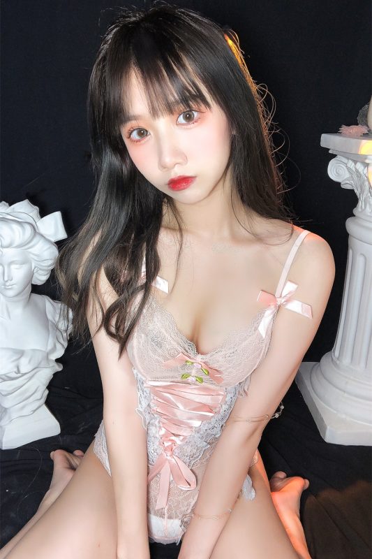 【在线看】果咩酱w NO.006 春天 [24P1V-163MB]-维密网-全网首发微密圈美女写真