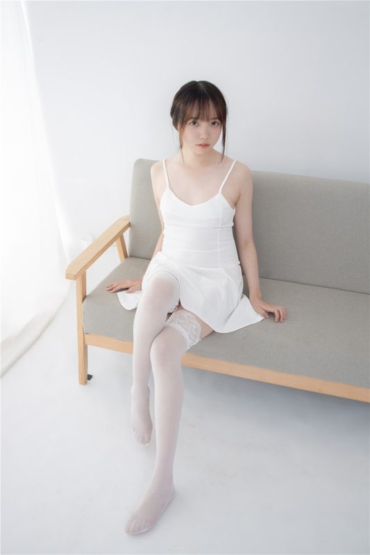 【在线看】JKFUN-百圆定制 1-5 Aika [34P1V]-维密网-全网首发微密圈美女写真