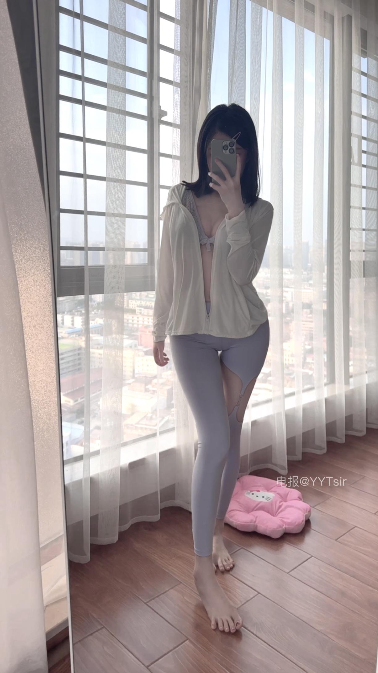 图片[1]-【在线看】抖音 是只小甜宠 铁粉空间 NO.001期 【20P】 - WEIME-写真网-WEIME-写真网