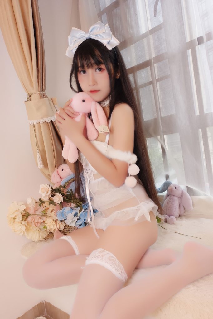 【在线看】不呆猫 NO.005 自拍 [18P-28MB]-维密网-全网首发微密圈美女写真