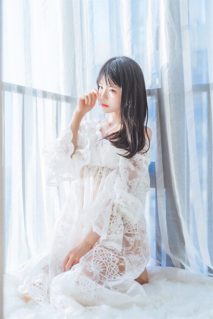 【在线看】桜桃喵 VOL.075 [45P] 初雪-维密网-全网首发微密圈美女写真