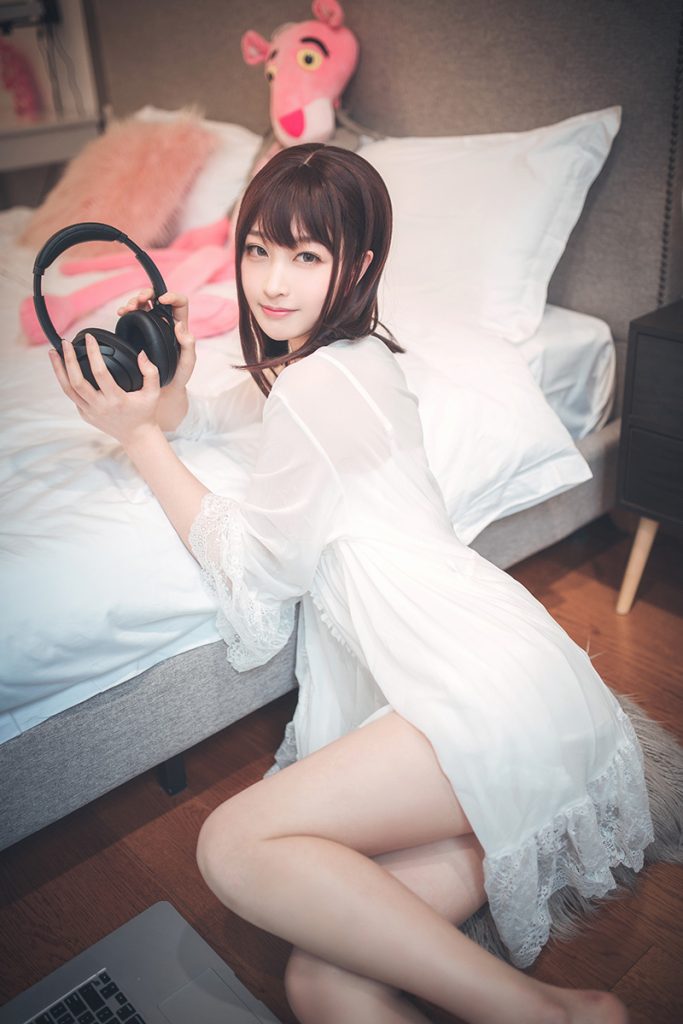 【在线看】喵糖映画 VOL.371 [32P]-维密网-全网首发微密圈美女写真