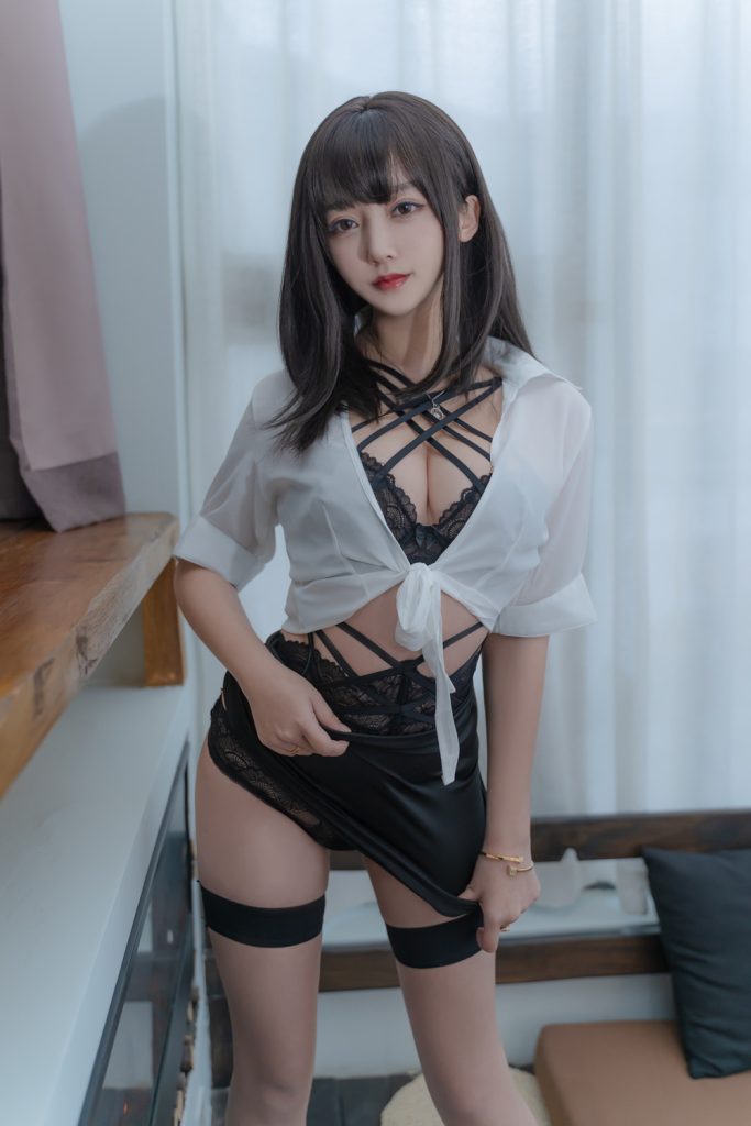 【在线看】过期米线线喵 – 职场新人 [58P100MB]-维密网-全网首发微密圈美女写真