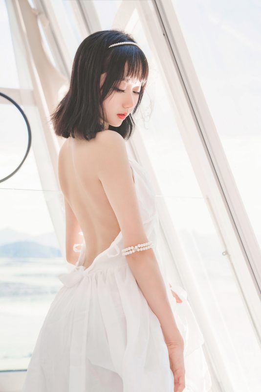 【在线看】木绵绵 – 水波温柔 [24P436M]-维密网-全网首发微密圈美女写真