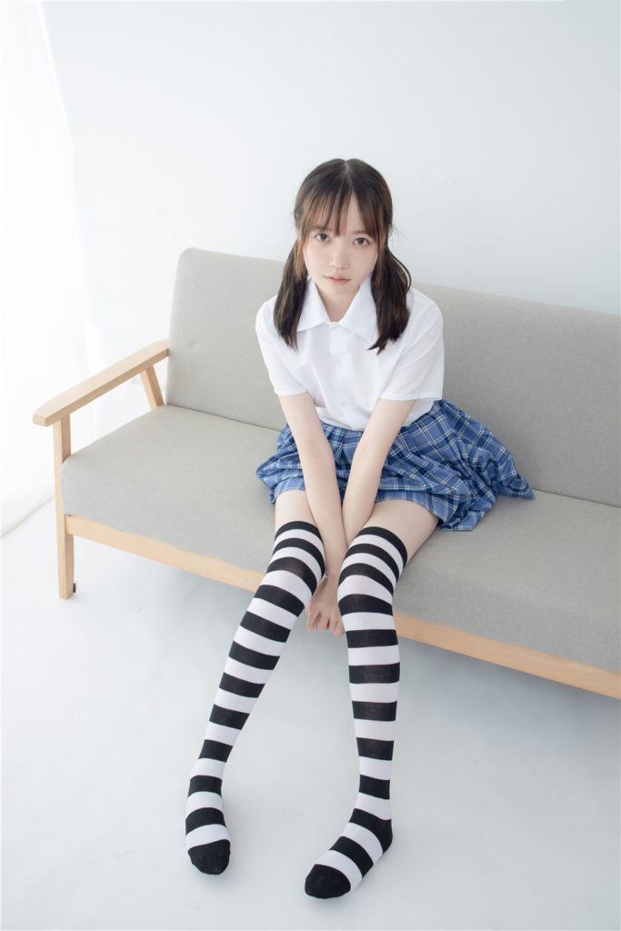 【在线看】JKFUN-百圆定制 1-4 Aika [36P1V]-维密网-全网首发微密圈美女写真