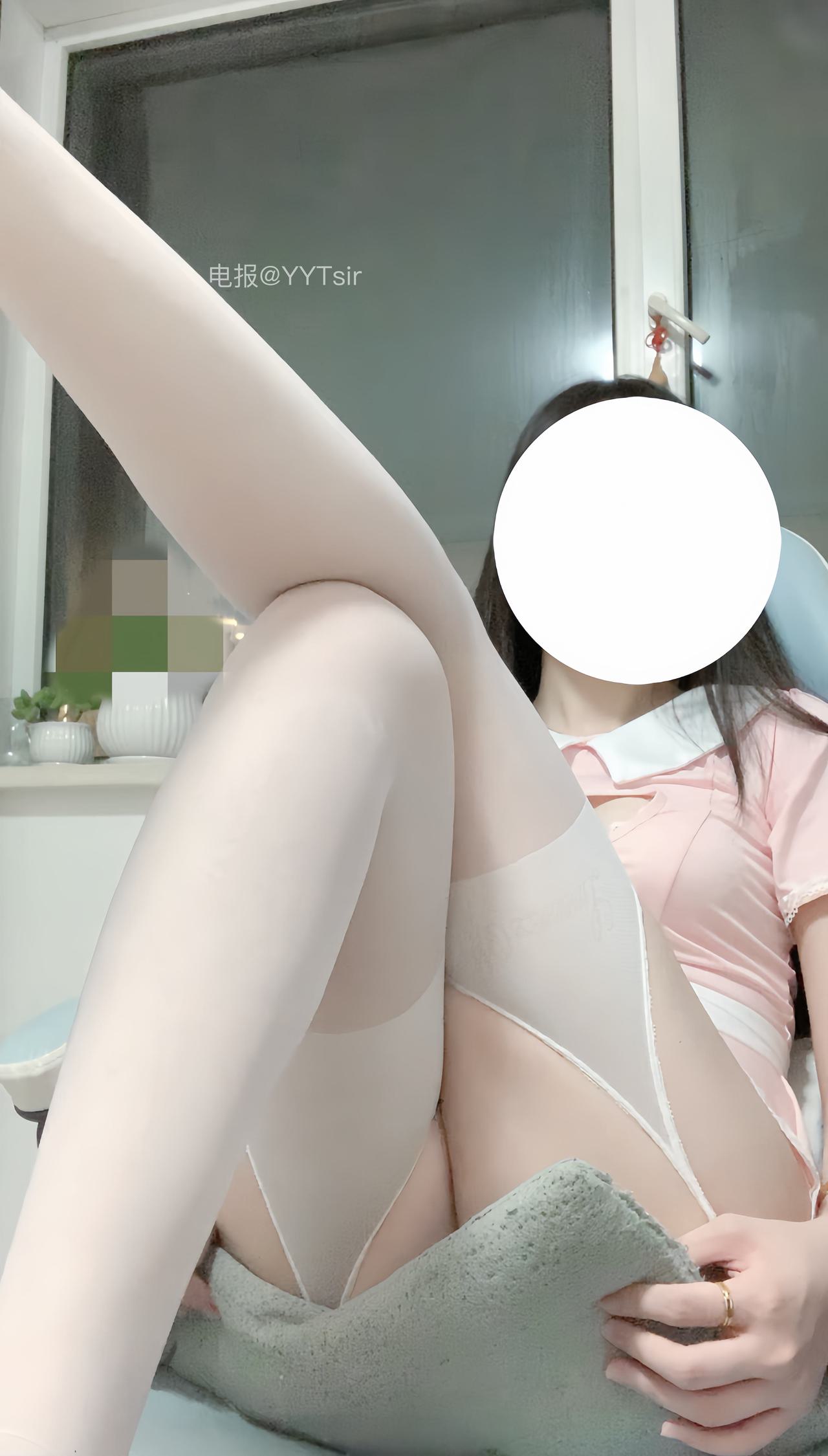 图片[1]-【在线看】抖音 R9999 铁粉空间 NO.001期 【14P】 - WEIME-写真网-WEIME-写真网