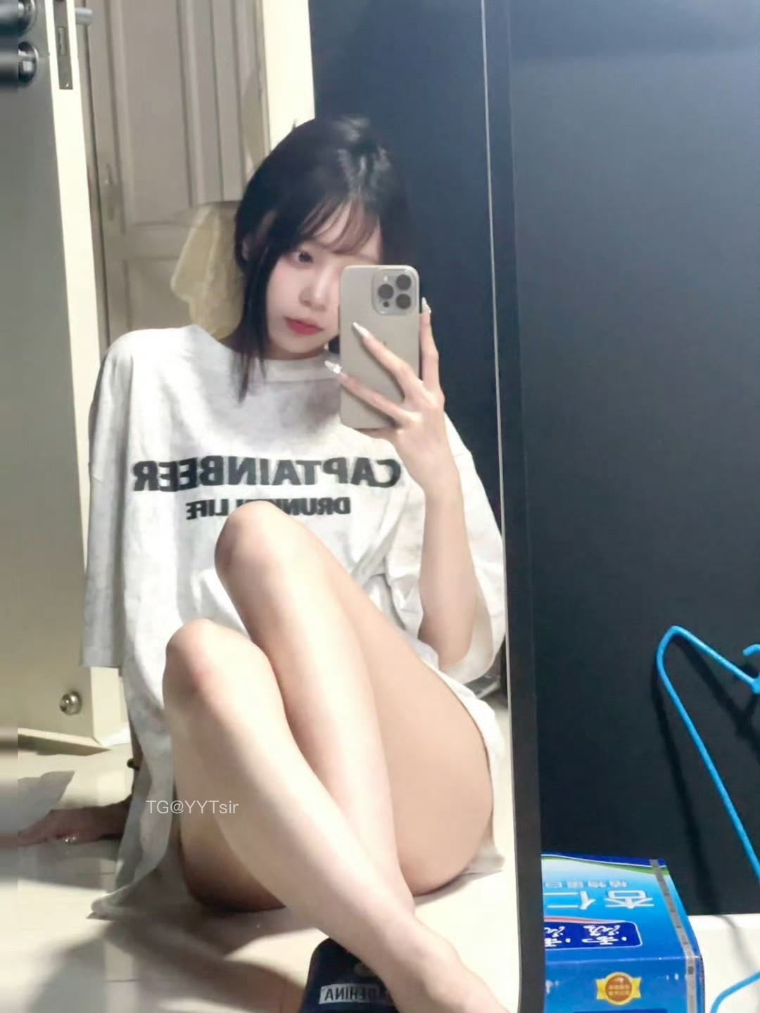 图片[1]-【在线看】抖音 波子酒 铁粉空间 NO.004期 【7P6V】 - WEIME-写真网-WEIME-写真网