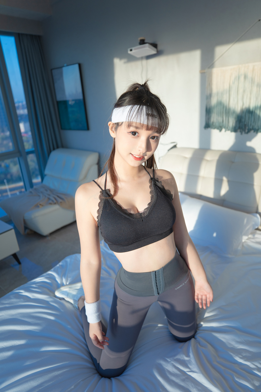 图片[1]-【在线看】神楽坂真冬 &ndash; 瑜伽《温度の香り》[150P2V621M] - WEIME-写真网-WEIME-写真网