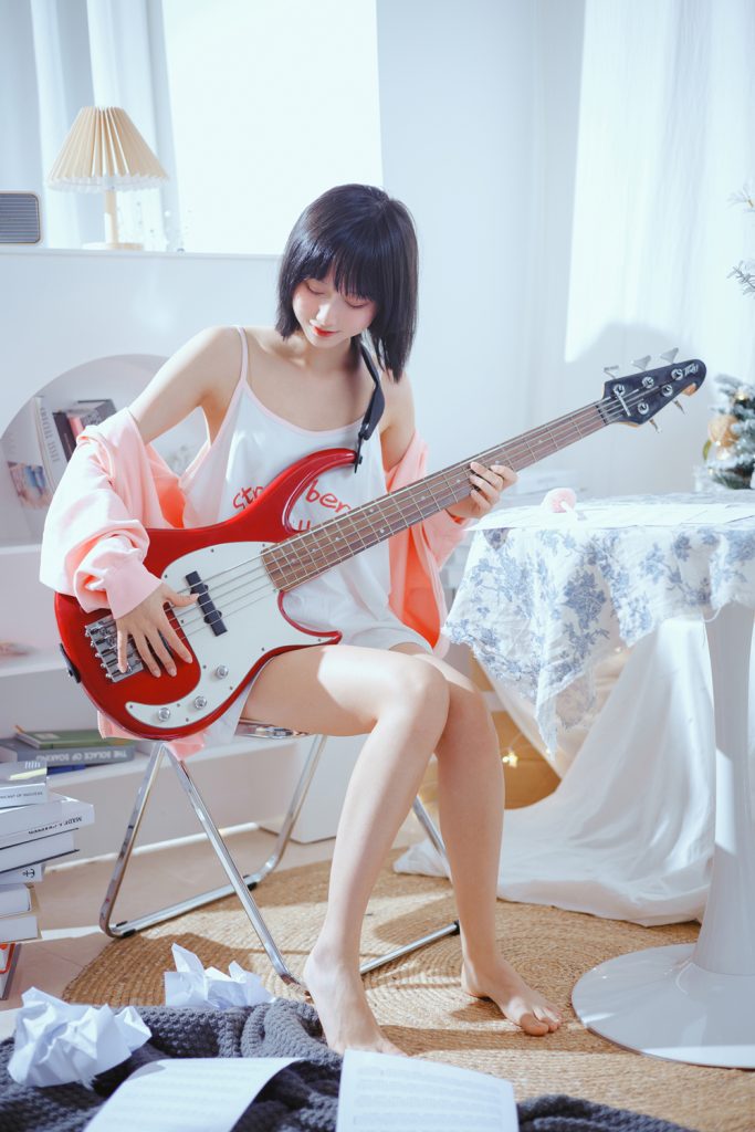 【在线看】木绵绵 – 贝斯与妹妹 [53P403M]-维密网-全网首发微密圈美女写真