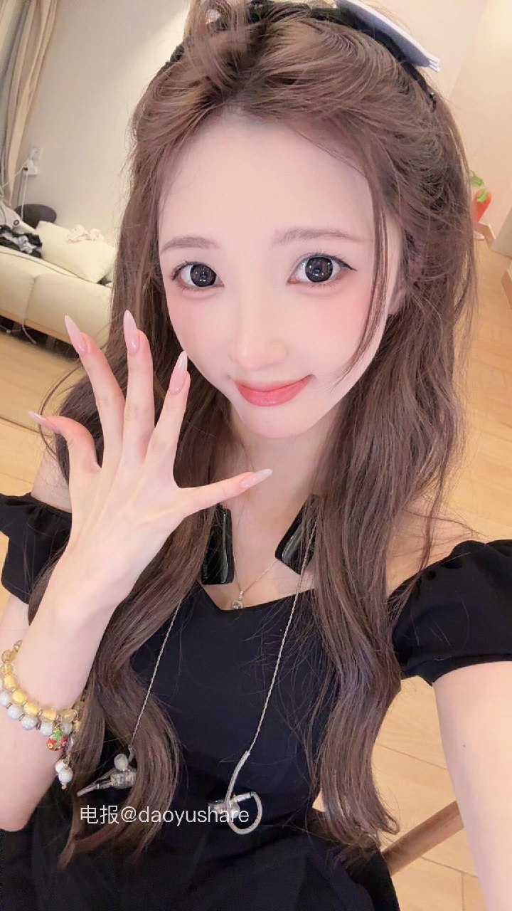 图片[1]-【在线看】抖音 南希阿 岛遇 NO.002期 【15P】 - WEIME-写真网-WEIME-写真网