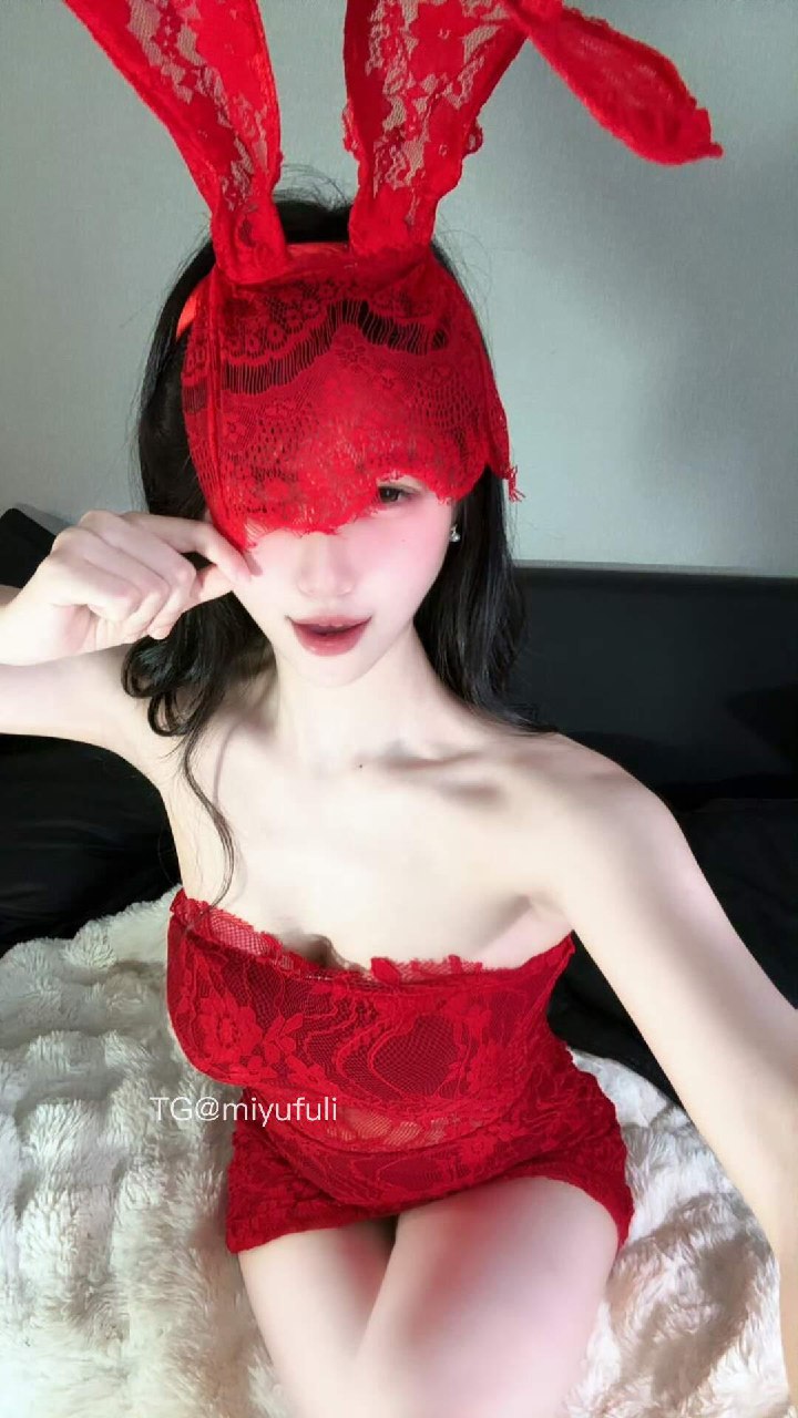 图片[1]-【在线看】抖音 关关雎鸠 岛遇 NO.015期 【13P】 - WEIME-写真网-WEIME-写真网