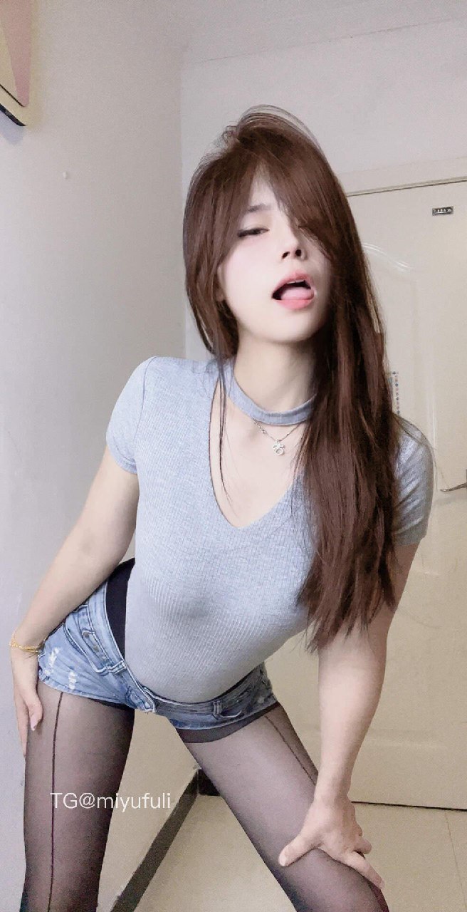 图片[1]-【在线看】抖音 小熊同学 岛遇 NO.001期 【18P19V】 - WEIME-写真网-WEIME-写真网