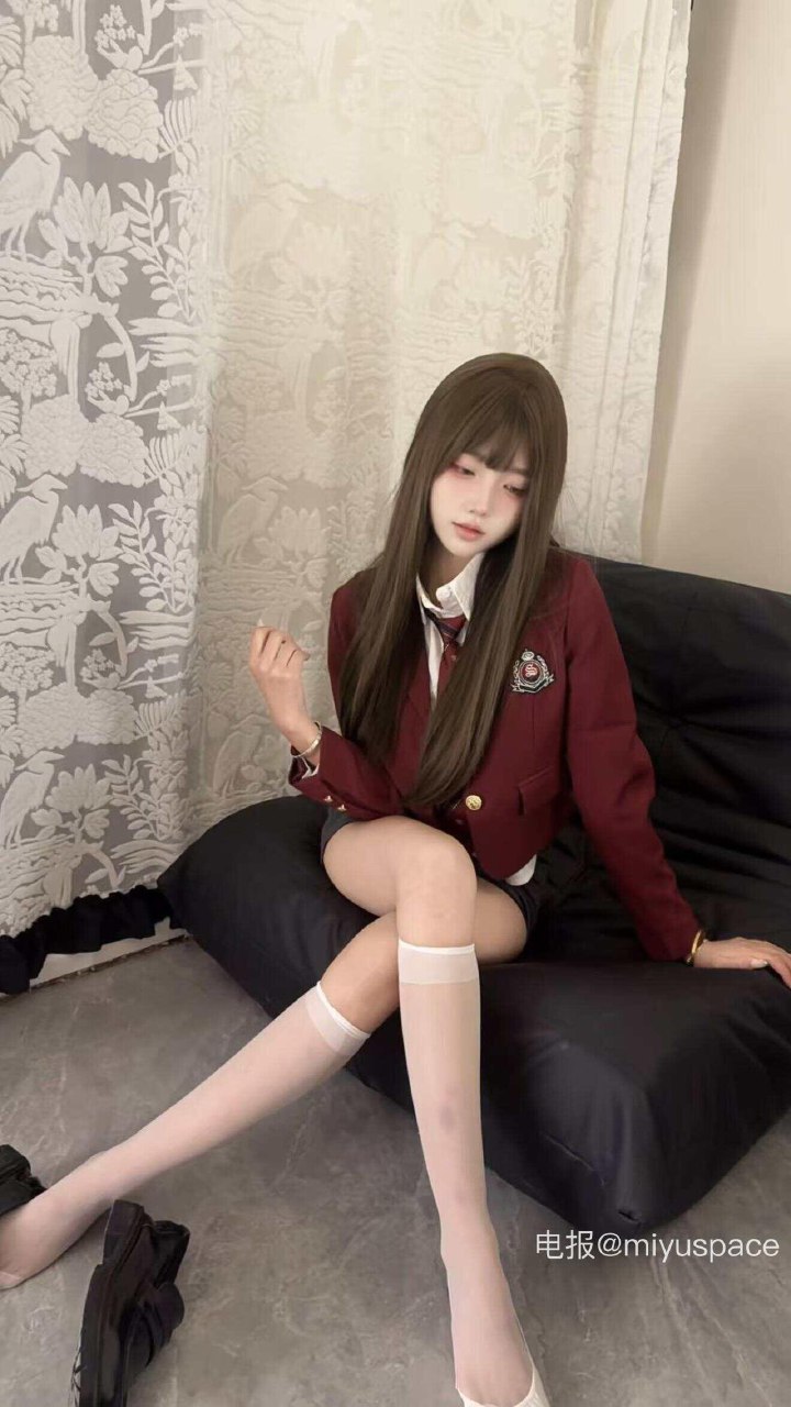 图片[1]-【在线看】抖音 娇七 岛遇 NO.004期 【9P】 - WEIME-写真网-WEIME-写真网