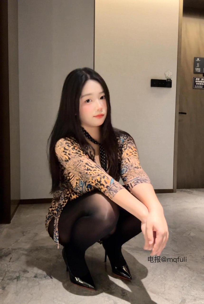 图片[18]-【在线看】抖音 可爱多多杨 岛遇 NO.002期 【32P】 - WEIME-写真网-WEIME-写真网