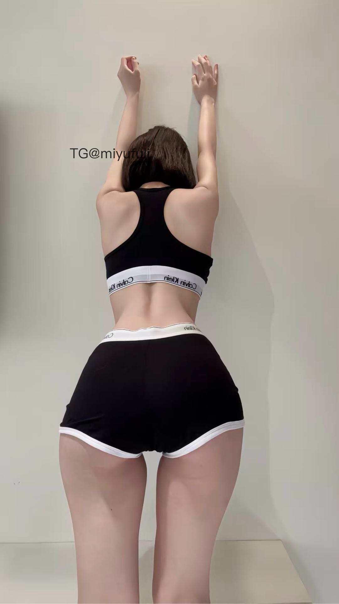 图片[8]-【在线看】抖音 小霞佩奇 岛遇 NO.010期 【29P】 - WEIME-写真网-WEIME-写真网