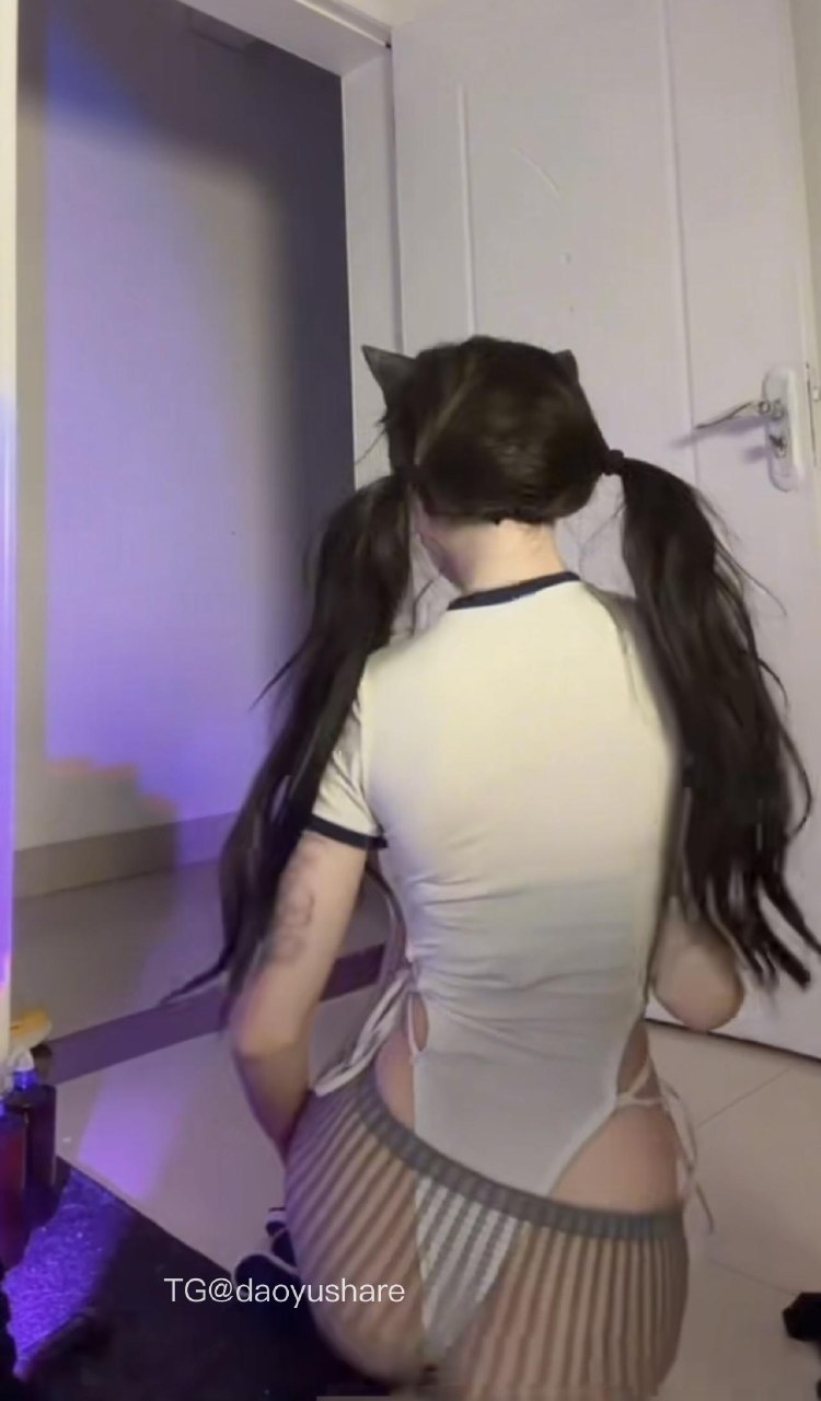 图片[8]-【在线看】抖音 小哭包不哭 岛遇 NO.015期 【8P】 - WEIME-写真网-WEIME-写真网