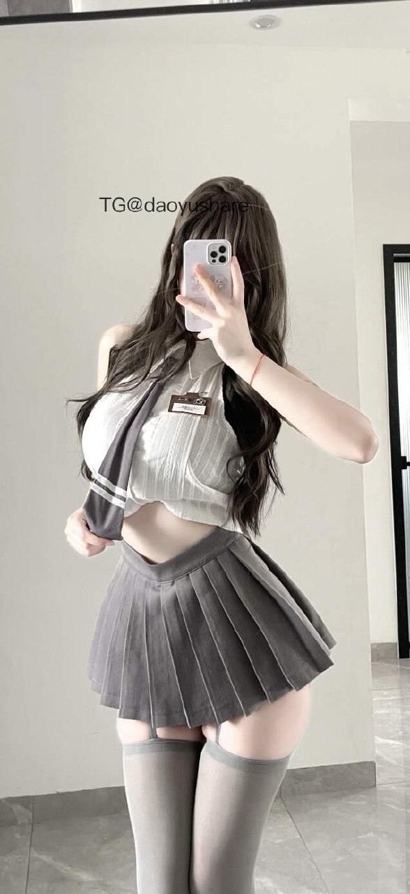 图片[5]-【在线看】抖音 李怼怼超凶 岛遇 NO.002期 【21P2V】 - WEIME-写真网-WEIME-写真网