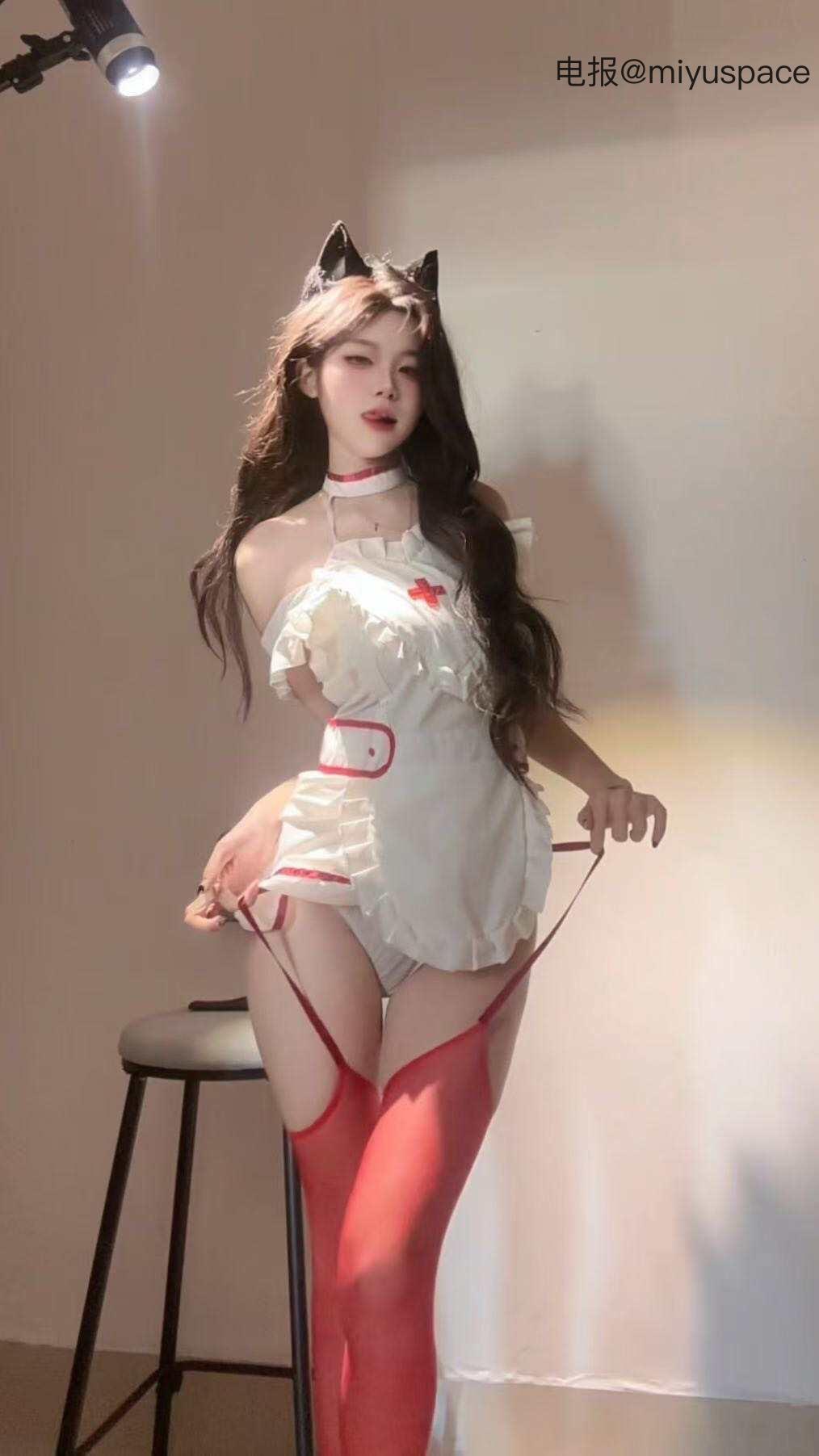 图片[1]-【在线看】抖音 小哭包不哭 岛遇 NO.015期 【8P】 - WEIME-写真网-WEIME-写真网