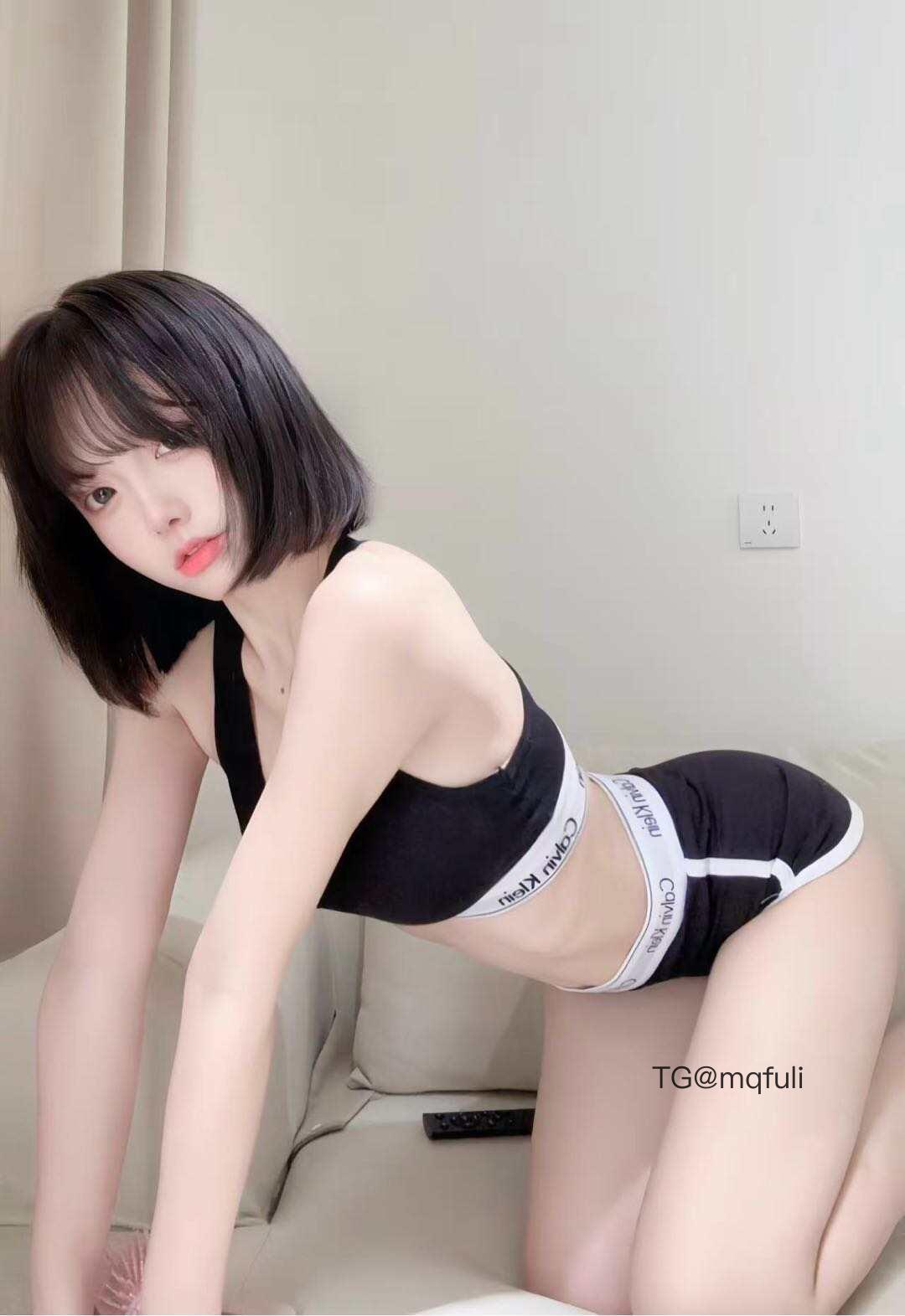 图片[5]-【在线看】抖音 小霞佩奇 岛遇 NO.010期 【29P】 - WEIME-写真网-WEIME-写真网