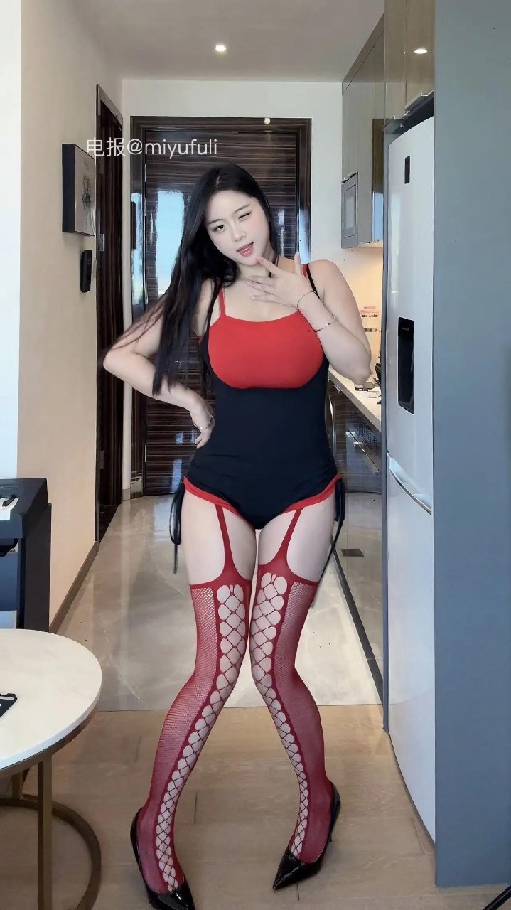 图片[19]-【在线看】抖音 雅思把我杀了 岛遇 NO.002期 【38P7V】 - WEIME-写真网-WEIME-写真网