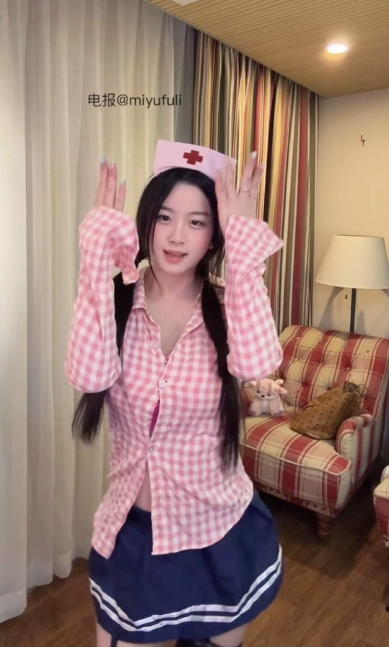 图片[3]-【在线看】抖音 雅思把我杀了 岛遇 NO.003期 【24P13V】 - WEIME-写真网-WEIME-写真网