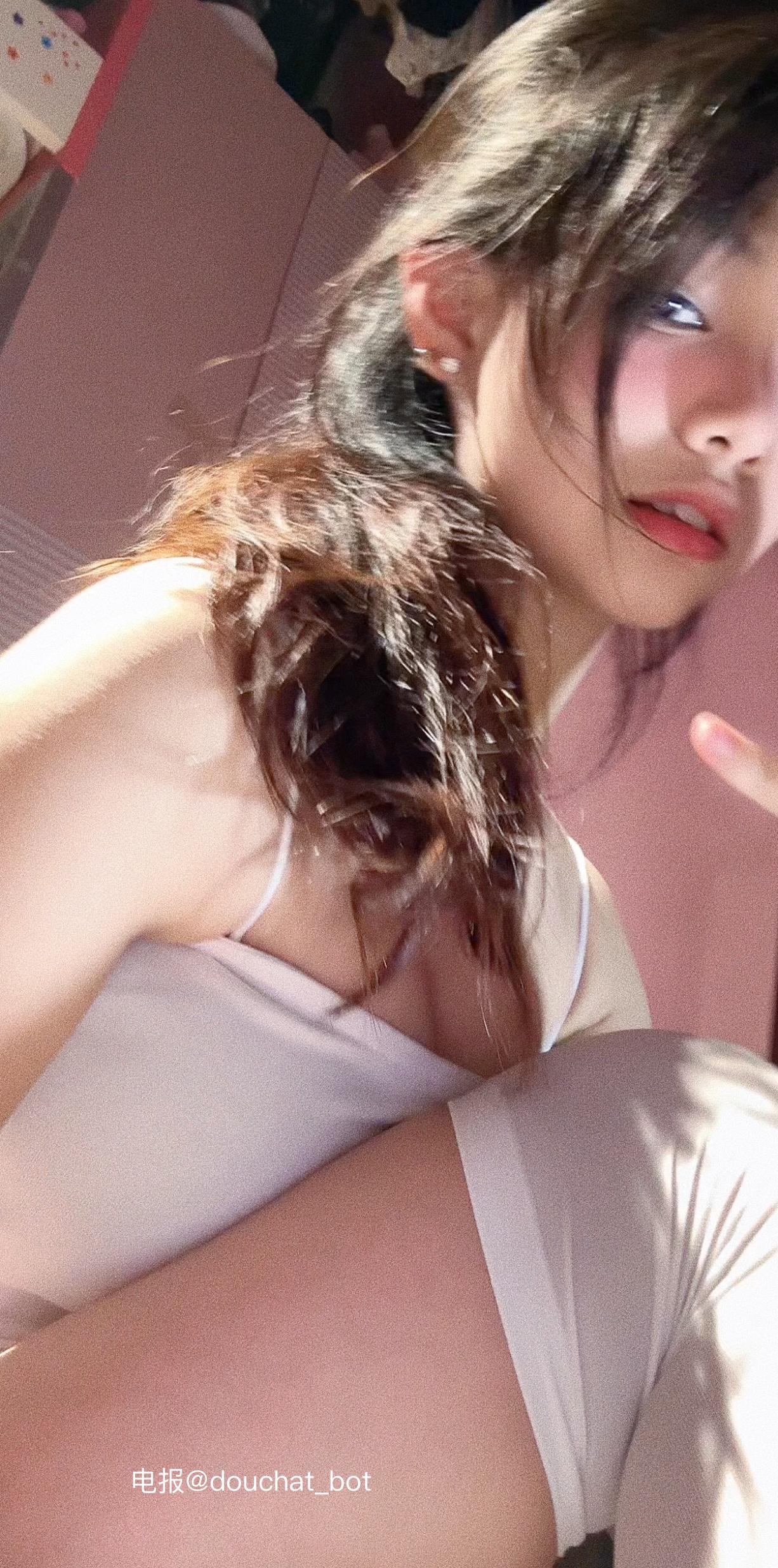 图片[43]-【在线看】抖音 冯官丽 微密圈 NO.002期 【61P1V】 - WEIME-写真网-WEIME-写真网